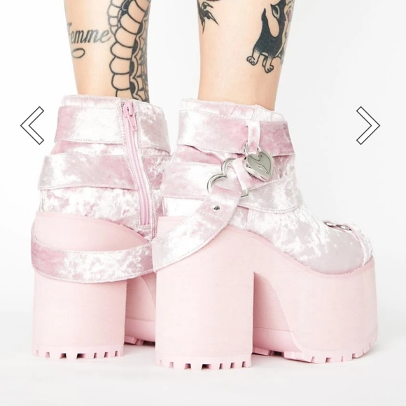 SOLD - New YRU Pink Cherish Velvet Platforms Size US 7 - Picture 6 of 8